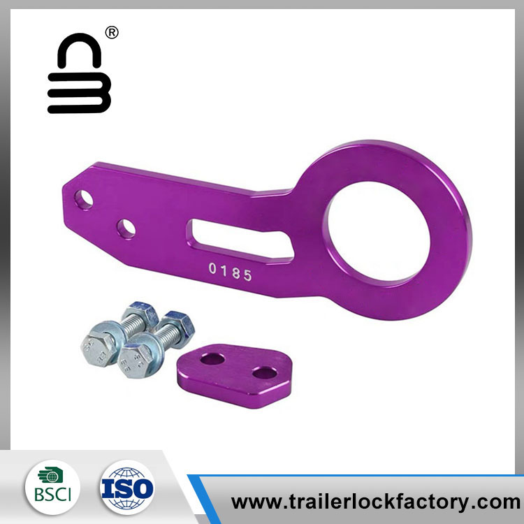 Why Every Vehicle Owner Needs a Reliable Tow Hook？